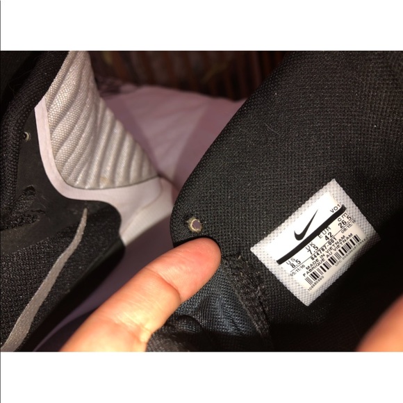 Nike men running shoes - Picture 7 of 7